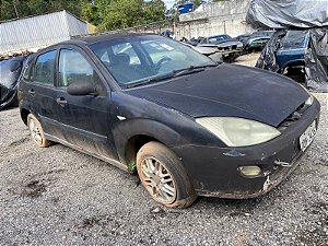 Sucata FORD FOCUS 1.8L 16V 2002 Para Retirada de Peças