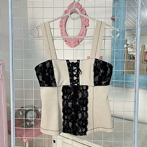 Blusinha bege com renda - P