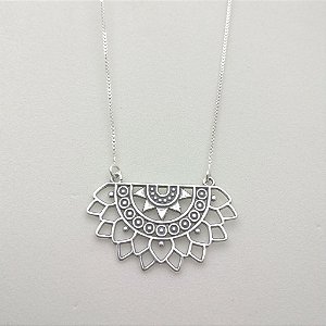 Gargantilha de prata 925 flor de lótus