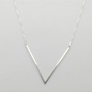 Gargantilha de prata 925 V liso