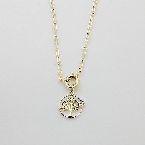 Gargantilha folheado a ouro 18k com  pingente árvore e fecho boia.