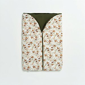 Porta Bebê Hug Camping Verde Musgo