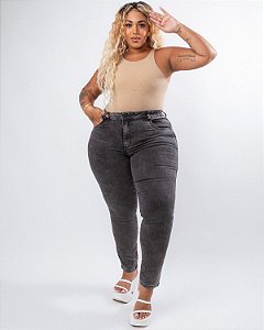 Calça Jeans Plus Size Skinny Deneuve