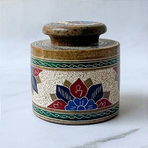 Manteigueira de pedra sabão "bordada" cores - 12cm