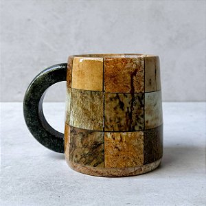 Caneca Xadrez de Pedra Sabão