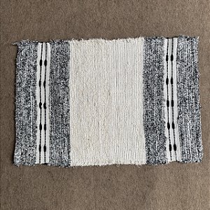 Tapete Multiuso Peludo - 75cm x 55cm