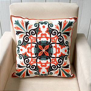 Capa de almofada bordada - 45cm x 45cm