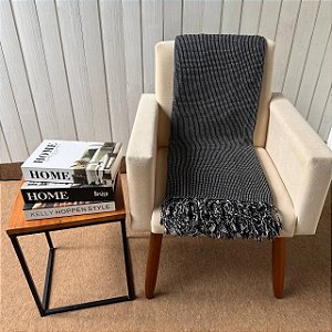 Manta GG Preto com Pesponto Branco - 2,4m x 2,8m