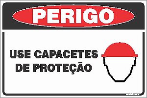 Placa de perigo use capacetes de proteção