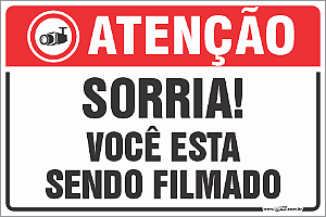 Placas residenciais sorria você esta sendo filmado