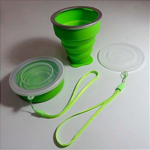 Copo de silicone retrátil - aro metálico - 200ml - VERDE