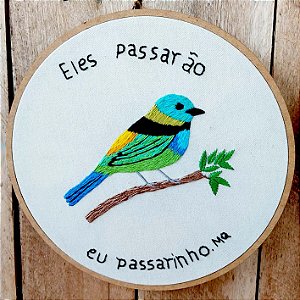 Saíra-sete-cores 2 - Bordado a Mão em Bastidor - Pássaros Caparaó