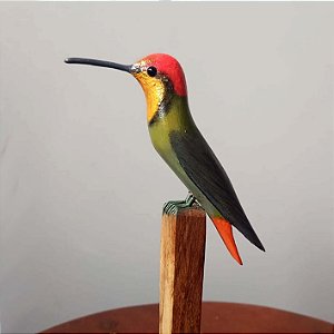 Beija-flor-vermelho - Miniatura madeira Valdeir José