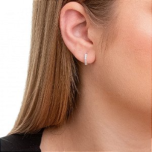 BRINCO ARGOLINHA CRAVEJADA CRISTAL PRATA 925