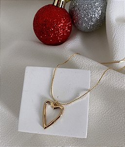 COLAR CORAÇÃO VAZADO - BANHADO OURO 18K