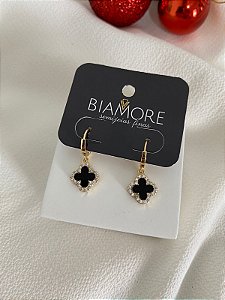 BRINCO ARGOLINHA TREVO PRETO