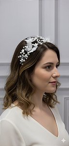 Tiara Jardim das Borboletas Duas Voltas Branca
