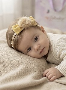 Tiara lacinho pompom