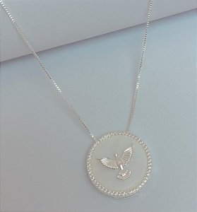 Colar medalha Espírito Santo madre pérola