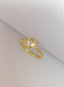 Anel solitário coração cravejado