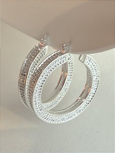 Argola cravejada max