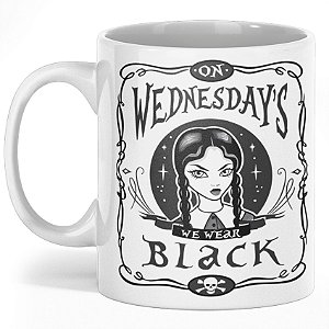 Caneca Wandinha Adams Coffee