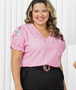 BLUSA PLUS SIZE BORDADA CORAÇÕES