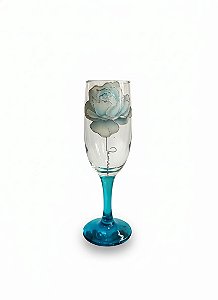 TAÇA ROSA BRANCA BASE AZUL