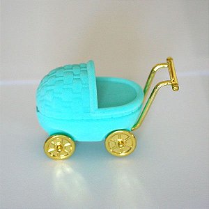 Caixa de Veludo para Joias Carrinho de Bebê na cor Azul Claro