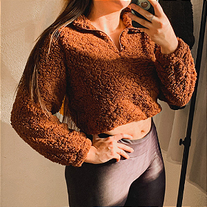 Cropped Casaco Blusa Teddy Pelinhos com Zíper Moda Inverno Blogueira Café