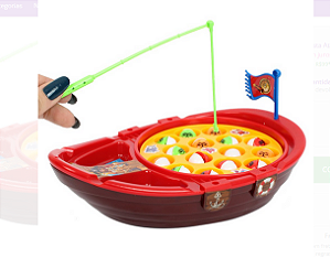 Brinquedo Jogo Pega Peixe Navio Pirata com 19 Peças