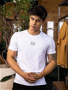 Camiseta AX Slim Fit Branco