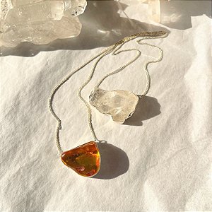 Escapulário Âmbar e Cristal