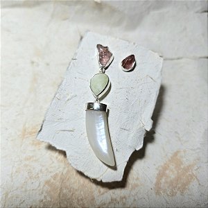 Brinco Jade com Pedras Naturais em Prata