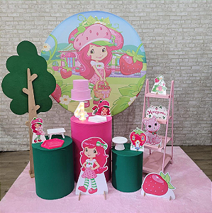 Alugue Tema Para Festa Decoração Moranguinho Tecido ( Modelo 2 )