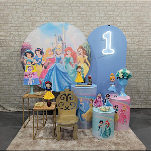 Alugue Tema Para Festa Decoração Princesas Tecido ( Modelo 3 )