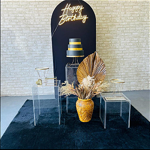 Alugue Tema Para Festa Decoração Happy Preto Tecido ( Modelo 4 )