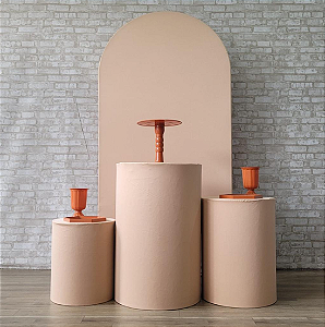 Alugue Tema Para Festa Decoração Happy Nude Tecido ( Modelo 1 )