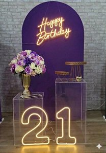 Alugue Tema Para Festa Decoração Happy Roxo Tecido ( Modelo 2 )