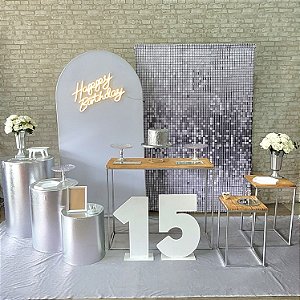 Alugue Tema Para Festa Decoração Branco com Prata Tecido ( Modelo 1 )