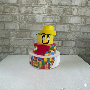 Alugue Bolo Fake Cenográfico Lego em EVA