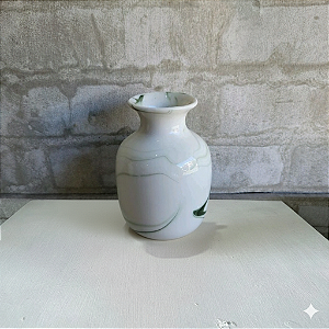 Alugue Mini Vaso de Porcelana Branco com Detalhe Verde