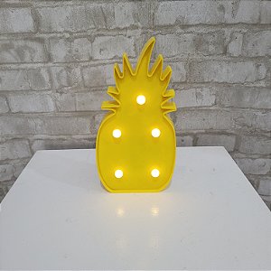 Alugue Abacaxi de LED Lúminaria (Pilhas não inclusa) - Amarelo