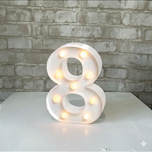 Alugue Número 8 de Mesa em LED (Pilhas não inclusa)
