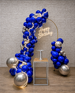 Alugue Tema Para Festa Decoração Happy- Azul com prata Acompanha Balão