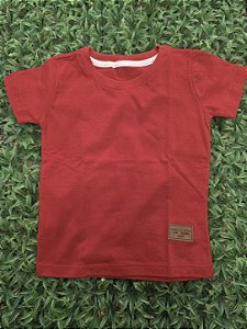 Camiseta básica vermelha