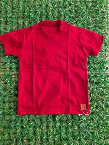 Camiseta básica com detalhe de bolso - vermelha