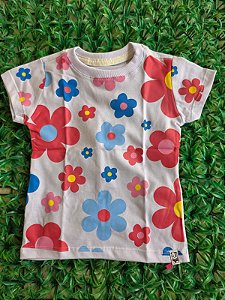 Camiseta floral feminina
