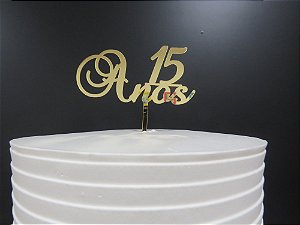 TOPO DE BOLO 15 ANOS EM ACRÍLICO