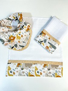 Kit Presente Babador e Fraldinhas de Boca Safari